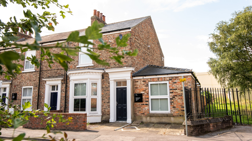 Front view of Garden Street accommodation 